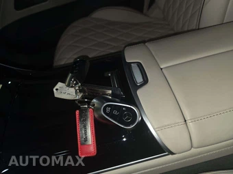2025 Mercedes-Benz s 580e 4MATIC - miniatura 8