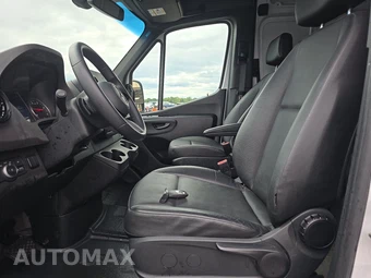 2025 Mercedes-Benz Sprinter 2500 Base - miniatura 7