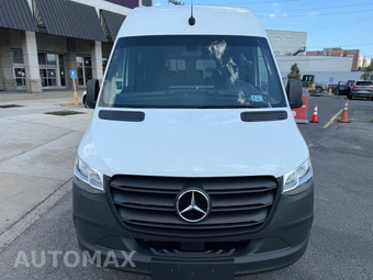 2025 Mercedes-Benz Sprinter 2500 Base - miniatura 2