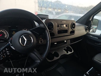 2025 Mercedes-Benz Sprinter 2500 Cargo Van High Roof 170.0" WB - miniatura 11