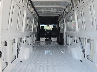 2025 Mercedes-Benz Sprinter 2500 Cargo Van High Roof 170.0" WB - miniatura 15
