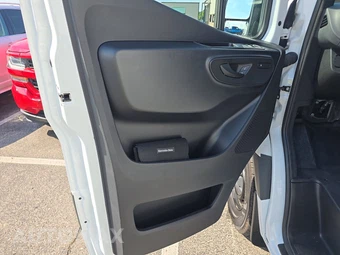 2025 Mercedes-Benz Sprinter 2500 Cargo Van High Roof 170.0" WB - miniatura 9