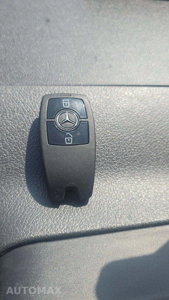 2025 Mercedes-Benz Sprinter 2500 Cargo Van High Roof 170.0" WB - miniatura 17