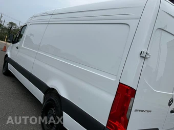 2025 Mercedes-Benz Sprinter 2500 Cargo Van High Roof 170.0" WB - miniatura 13
