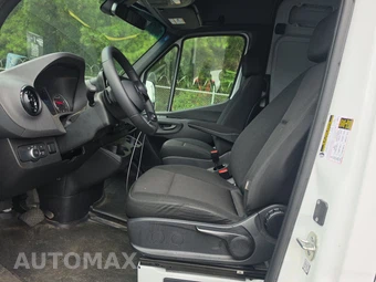2025 Mercedes-Benz Sprinter 2500 Cargo Van High Roof 170.0" WB - miniatura 13