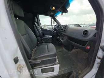 2025 Mercedes-Benz Sprinter 2500 Cargo Van High Roof 170.0" WB - miniatura 8