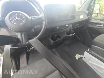 2025 Mercedes-Benz Sprinter 2500 Cargo Van High Roof 170.0" WB - miniatura 11
