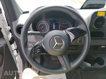 2025 Mercedes-Benz Sprinter 2500 Cargo Van High Roof 170.0" WB - miniatura 16