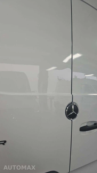 2025 Mercedes-Benz Sprinter 2500 Cargo Van High Roof 170.0" WB - miniatura 31
