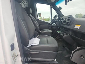 2025 Mercedes-Benz Sprinter 2500 Cargo Van High Roof 170.0" WB - miniatura 8