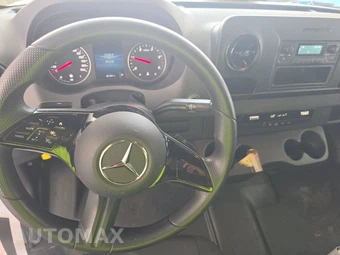 2025 Mercedes-Benz Sprinter 2500 Cargo Van High Roof 170.0" WB – miniatura 11