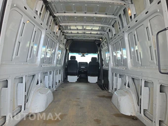 2025 Mercedes-Benz Sprinter 2500 Cargo Van High Roof 170.0" WB – miniatura 15