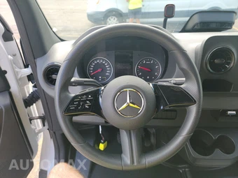 2025 Mercedes-Benz Sprinter 2500 Cargo Van High Roof 170.0" WB - miniatura 16
