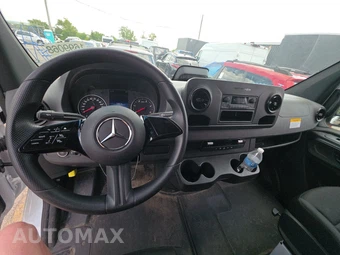 2025 Mercedes-Benz Sprinter 2500 Cargo Van High Roof 170.0" WB - miniatura 11
