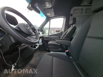 2025 Mercedes-Benz Sprinter 2500 Cargo Van High Roof 170.0" WB - miniatura 7