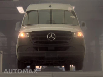 2025 Mercedes-Benz Sprinter 2500 Cargo Van High Roof 170.0" WB - miniatura 3