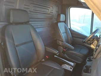 2025 Mercedes-Benz Sprinter 2500 Cargo Van High Roof 170.0" WB - miniatura 8