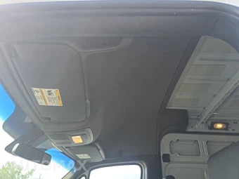 2025 Mercedes-Benz Sprinter 2500 Cargo Van High Roof 170.0" WB - miniatura 13