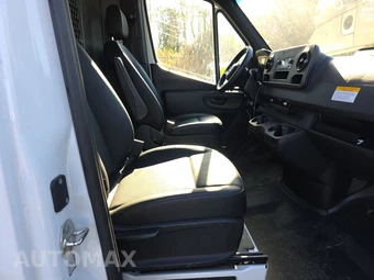 2025 Mercedes-Benz Sprinter 2500 Cargo Van High Roof 170.0" WB - miniatura 8