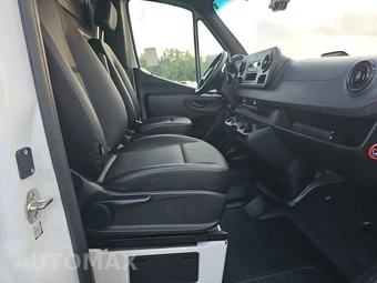 2025 Mercedes-Benz Sprinter 2500 Cargo Van High Roof 170.0" WB - miniatura 8