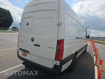 2025 Mercedes-Benz Sprinter 2500 Cargo Van High Roof 170.0" WB - miniatura 4
