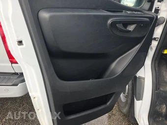 2025 Mercedes-Benz Sprinter 2500 Cargo Van High Roof 170.0" WB - miniatura 15