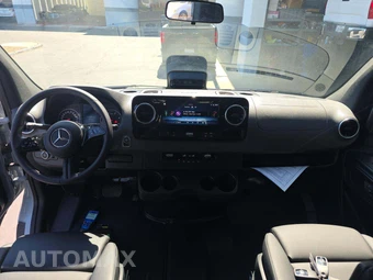 2025 Mercedes-Benz Sprinter 2500 Cargo Van High Roof 170.0" WB - miniatura 10