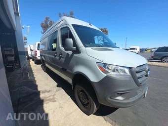 2025 Mercedes-Benz Sprinter 2500 Cargo Van High Roof 170.0" WB - miniatura 4
