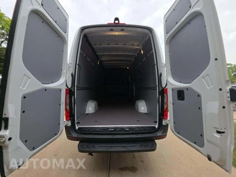 2025 Mercedes-Benz Sprinter 2500 Cargo Van High Roof 170.0" WB - miniatura 13