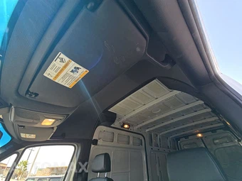 2025 Mercedes-Benz Sprinter 2500 Cargo Van Standard Roof 144.0" WB – miniatura 13
