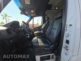 2025 Mercedes-Benz Sprinter 2500 Cargo Van Standard Roof 144.0" WB – miniatura 7