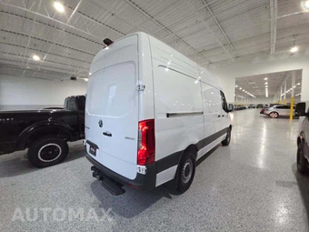 2025 Mercedes-Benz Sprinter 2500 Cargo Van Standard Roof 144.0" WB - miniatura 3