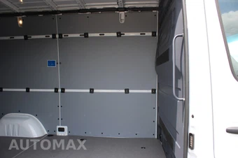 2025 Mercedes-Benz Sprinter 2500 Cargo Van Standard Roof 144.0" WB - miniatura 10