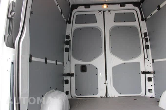 2025 Mercedes-Benz Sprinter 2500 Cargo Van Standard Roof 144.0" WB - miniatura 13