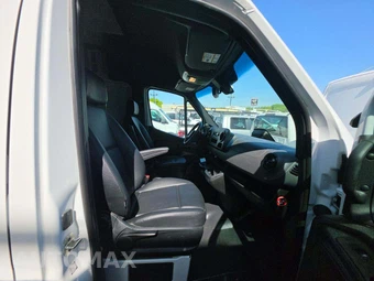 2025 Mercedes-Benz Sprinter 2500 Cargo Van Standard Roof 144.0" WB – miniatura 17