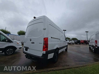 2025 Mercedes-Benz Sprinter 2500 Cargo Van Standard Roof 144.0" WB – miniatura 3
