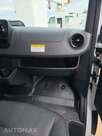 2025 Mercedes-Benz Sprinter 2500 Cargo Van Standard Roof 144.0" WB - miniatura 19