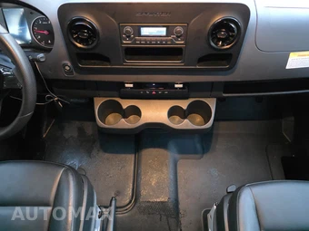 2025 Mercedes-Benz Sprinter 2500 Cargo Van Standard Roof 144.0" WB – miniatura 11