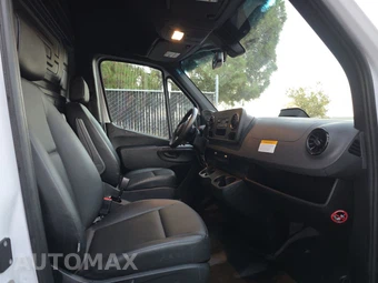2025 Mercedes-Benz Sprinter 2500 Cargo Van Standard Roof 144.0" WB – miniatura 8