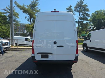 2025 Mercedes-Benz Sprinter 2500 Cargo Van Standard Roof 144.0" WB – miniatura 5