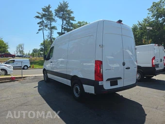 2025 Mercedes-Benz Sprinter 2500 Cargo Van Standard Roof 144.0" WB – miniatura 6