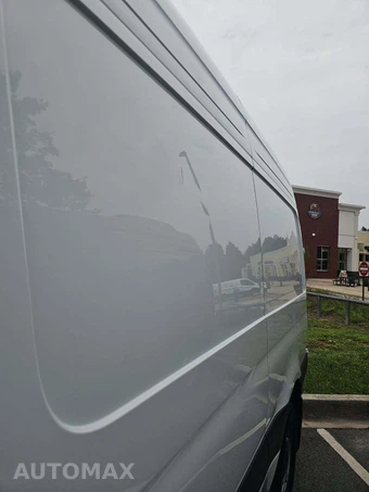 2025 Mercedes-Benz Sprinter 2500 Cargo Van Standard Roof 144.0" WB - miniatura 21