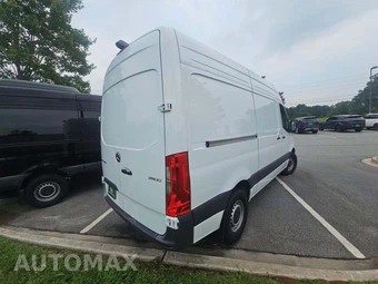 2025 Mercedes-Benz Sprinter 2500 Cargo Van Standard Roof 144.0" WB - miniatura 3