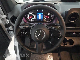 2025 Mercedes-Benz Sprinter 2500 Cargo Van Standard Roof 144.0" WB - miniatura 10