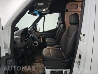 2025 Mercedes-Benz Sprinter 2500 Cargo Van Standard Roof 144.0" WB - miniatura 7