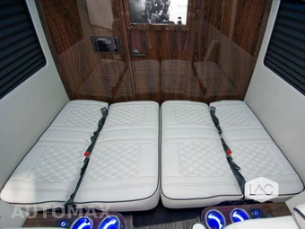 2025 Mercedes-Benz Sprinter 2500 Cargo Van Standard Roof 144.0" WB - miniatura 14