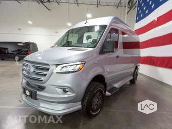 2025 Mercedes-Benz Sprinter 2500 Cargo Van Standard Roof 144.0" WB - miniatura 28