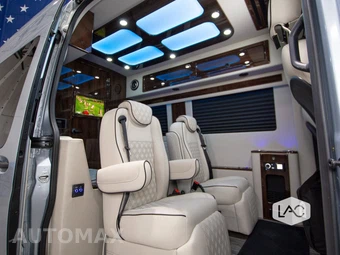 2025 Mercedes-Benz Sprinter 2500 Cargo Van Standard Roof 144.0" WB - miniatura 7