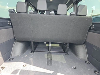 2025 Mercedes-Benz Sprinter 2500 Passenger Van 144.0" WB - miniatura 16