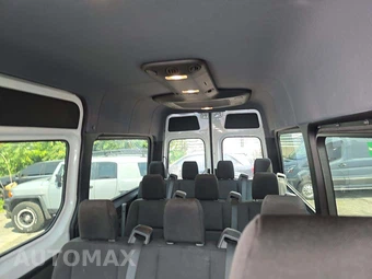 2025 Mercedes-Benz Sprinter 2500 Passenger Van 144.0" WB – miniatura 11